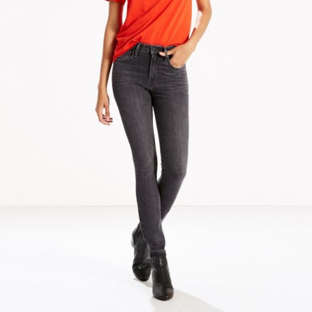 NEW Women's Levis 721 High Rise Skinny Jeans (188820048) - Size 27 x 30